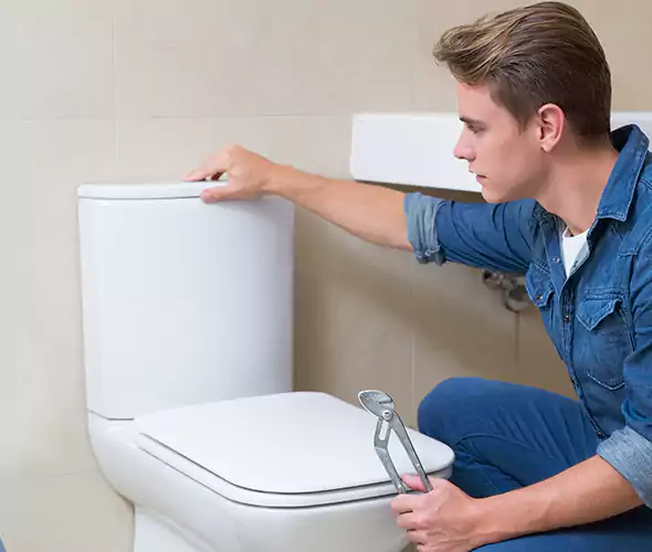Expert Plumber for Toilet Replacement in Bellmore, NY: Schedule Affordable Toilet Replacement Services with Us