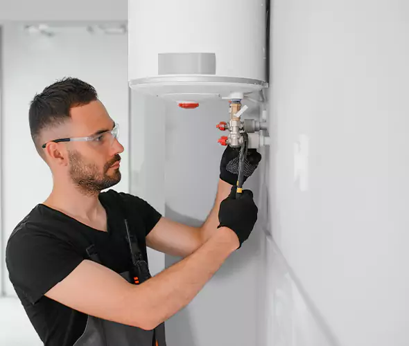 Expert Plumber for Water Heater Expansion Tank Installation in Bellmore, NY