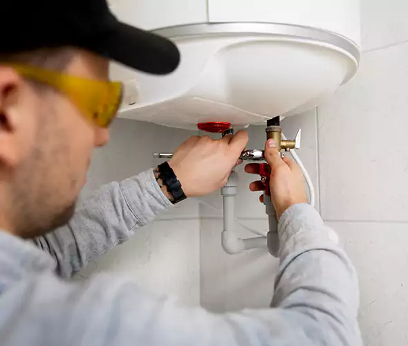 Get Affordable Water Heater Repair Service in Bellmore, NY